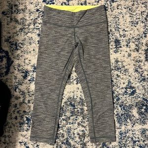 Lululemon cropped grey heathers leggings